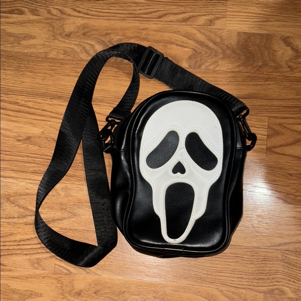Hot Topic Black and White Ghostface Messenger Bag